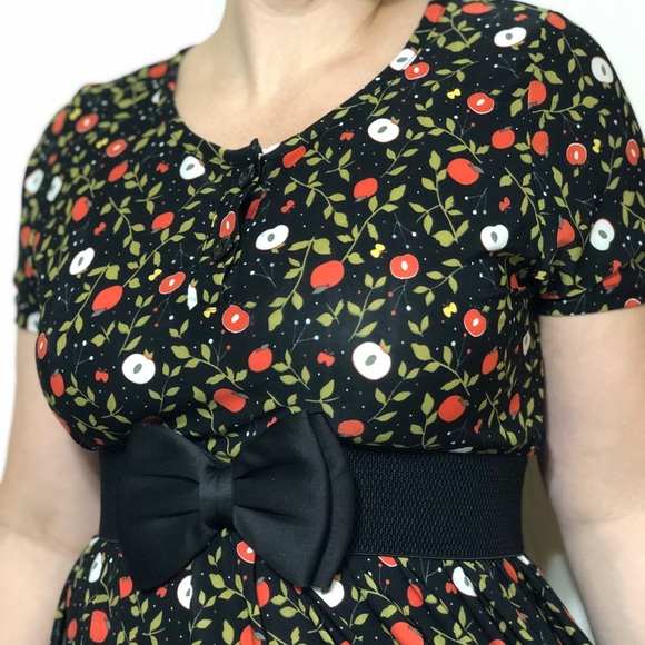 BLACK Wide elastic accent bow belt with snaps - Picture 4 of 4